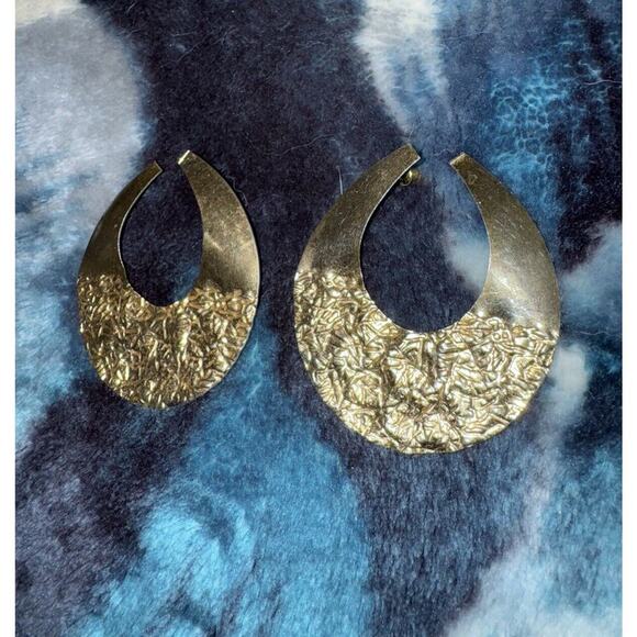 EARRINGS Golden Textured/Smooth Hoops - Picture 11 of 11
